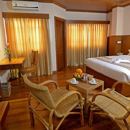 Hotel Sidney Янгон Екстер'єр фото