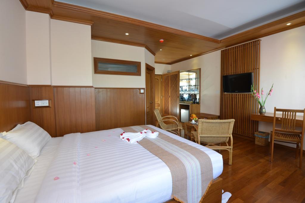 Hotel Sidney Янгон Екстер'єр фото