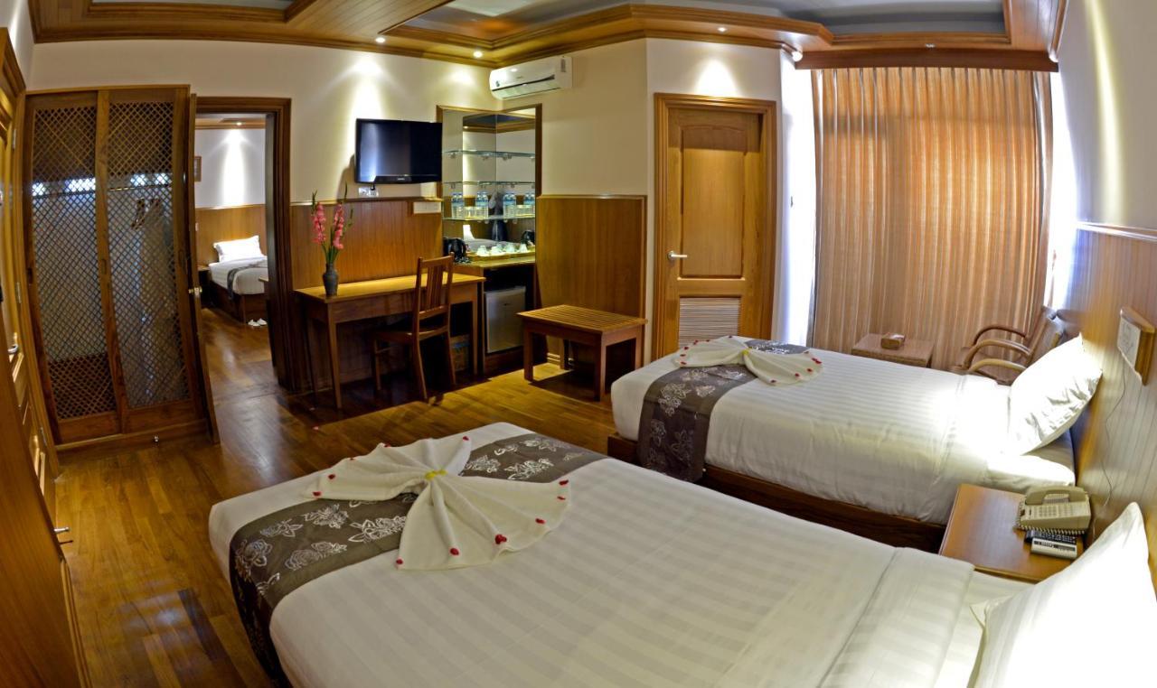 Hotel Sidney Янгон Екстер'єр фото