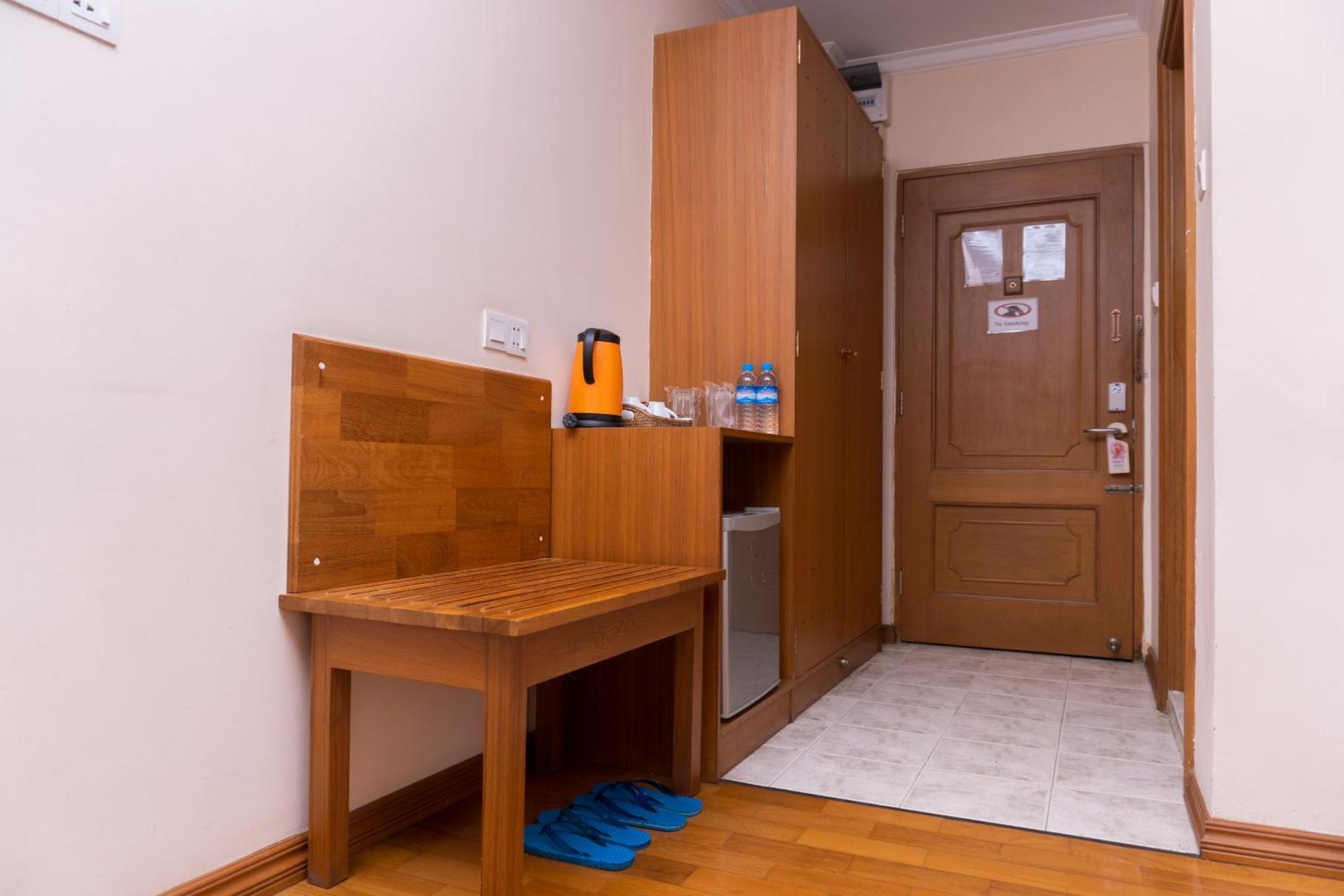 Hotel Sidney Янгон Екстер'єр фото