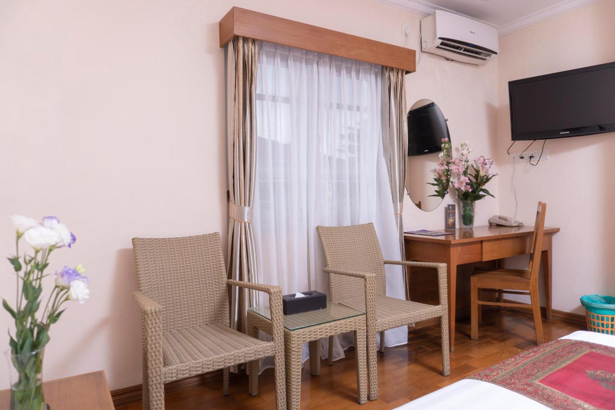 Hotel Sidney Янгон Екстер'єр фото