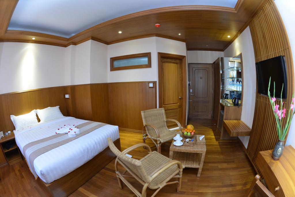 Hotel Sidney Янгон Екстер'єр фото