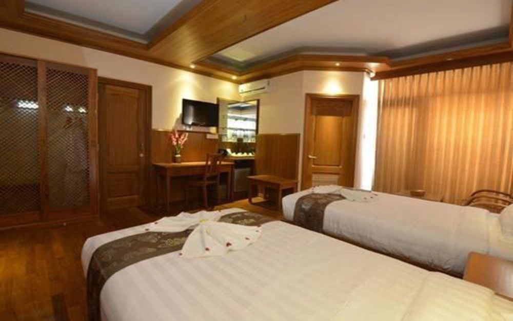 Hotel Sidney Янгон Екстер'єр фото