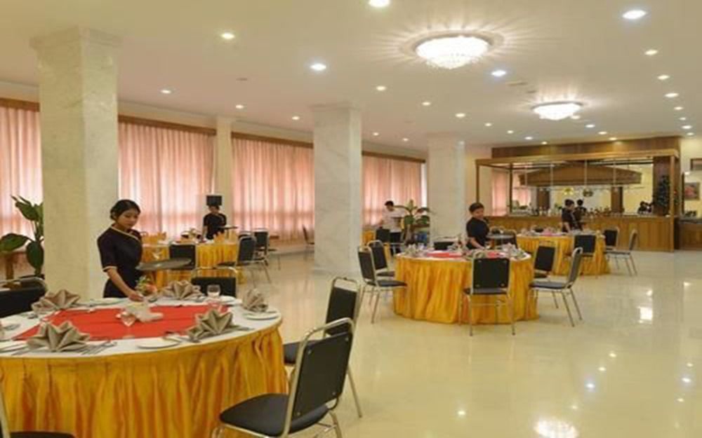 Hotel Sidney Янгон Екстер'єр фото